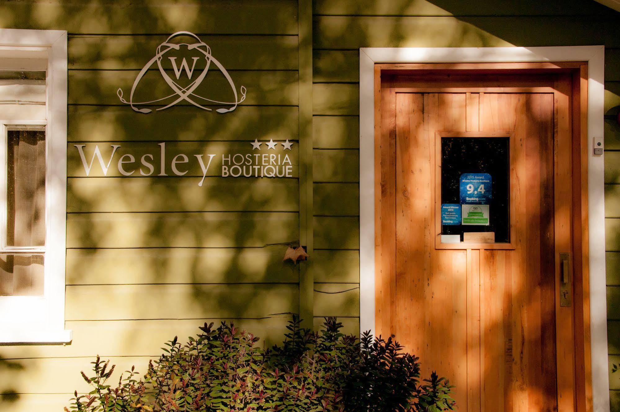Wesley Hosteria Boutique Сан-Мартин-де-лос-Андес Экстерьер фото